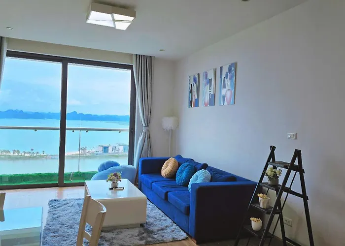 Căn hộ Greenbay Premium Bay *