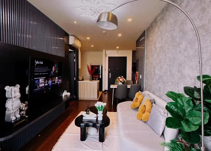 Căn hộ Greenbay Premium Bay *