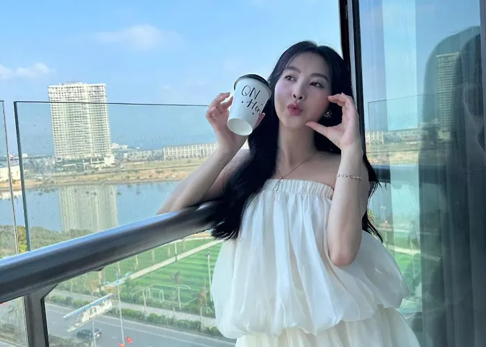 Greenbay Premium Bay Căn hộ Hạ Long